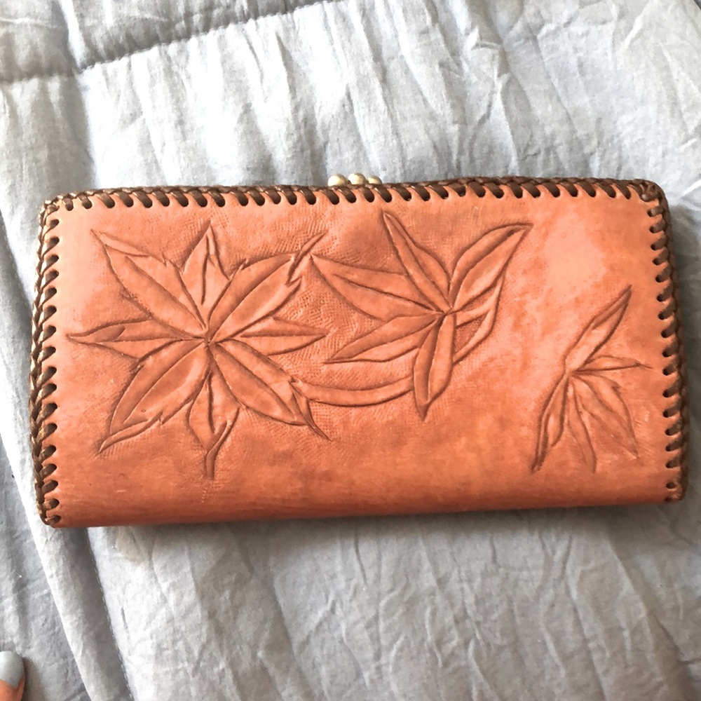 Wallet - Picture 2 of 5